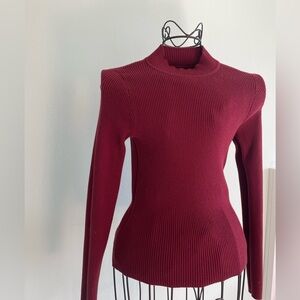 Crew neck long sleeve top in cherry